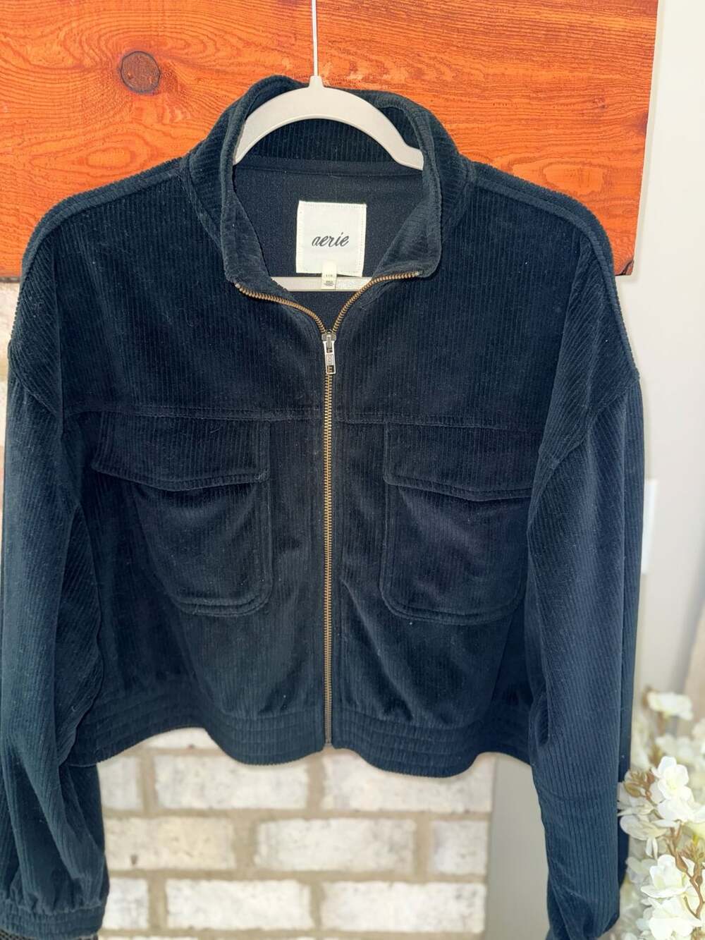Aerie Black Corduroy Full Zip Jacket Size L